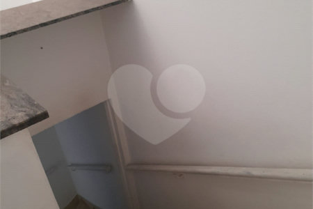 Sobrado à venda com 3 quartos, sendo 1 suíte, em Vila Mariana, São Paulo, SP