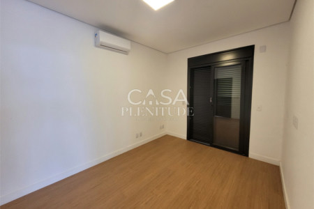 Casa em condomínio à venda com 5 quartos, sendo 4 suítes, em Alphaville Nova Esplanada, Votorantim, SP
