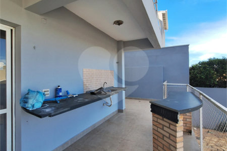 Casa à venda com 4 suítes no condomínio Terras de São Francisco, Vinhedo - SP