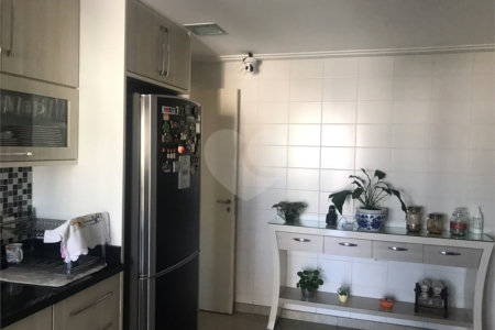 Apartamento à venda com 4 quartos, sendo 1 suíte, em Chácara Califórnia, São Paulo, SP