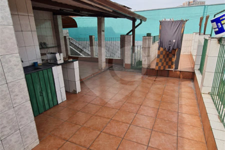 Casa à venda com 6 quartos em Vila dos Remédios, São Paulo, SP