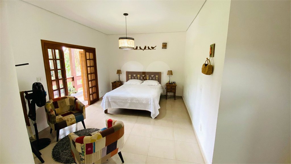 Casa à venda com 3 suítes em Dos Finco, São Bernardo do Campo, SP