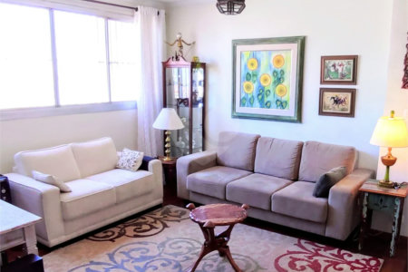 Apartamento à venda com 3 quartos, sendo 1 suíte, em Vila Paulicéia, São Paulo, SP