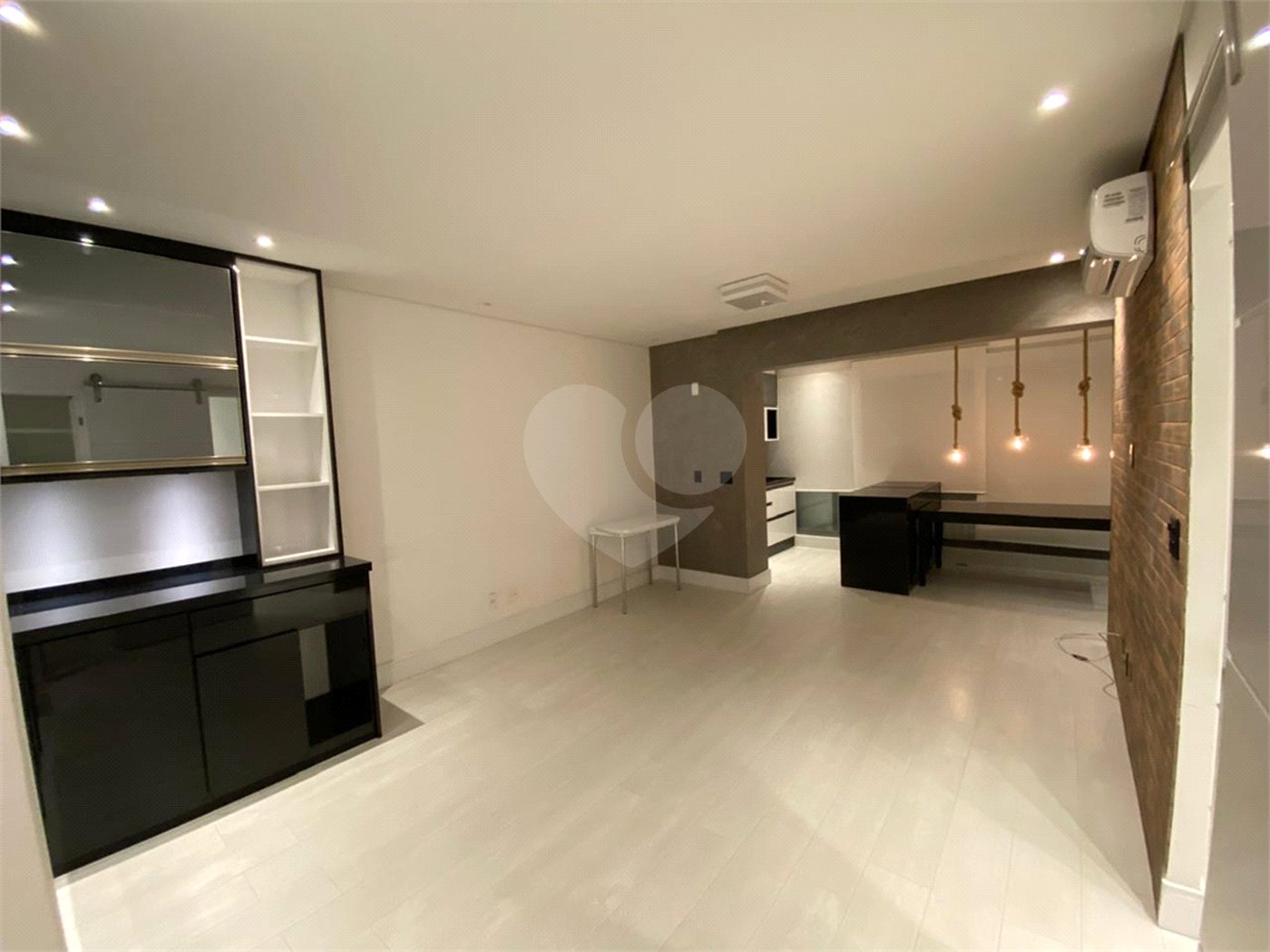 Apartamento à venda com 1 quarto em Barra Funda, São Paulo, SP