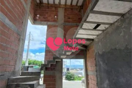 Casa à venda com 3 quartos, sendo 1 suíte,  no condomínio Reserva do Vale, Caçapava - SP