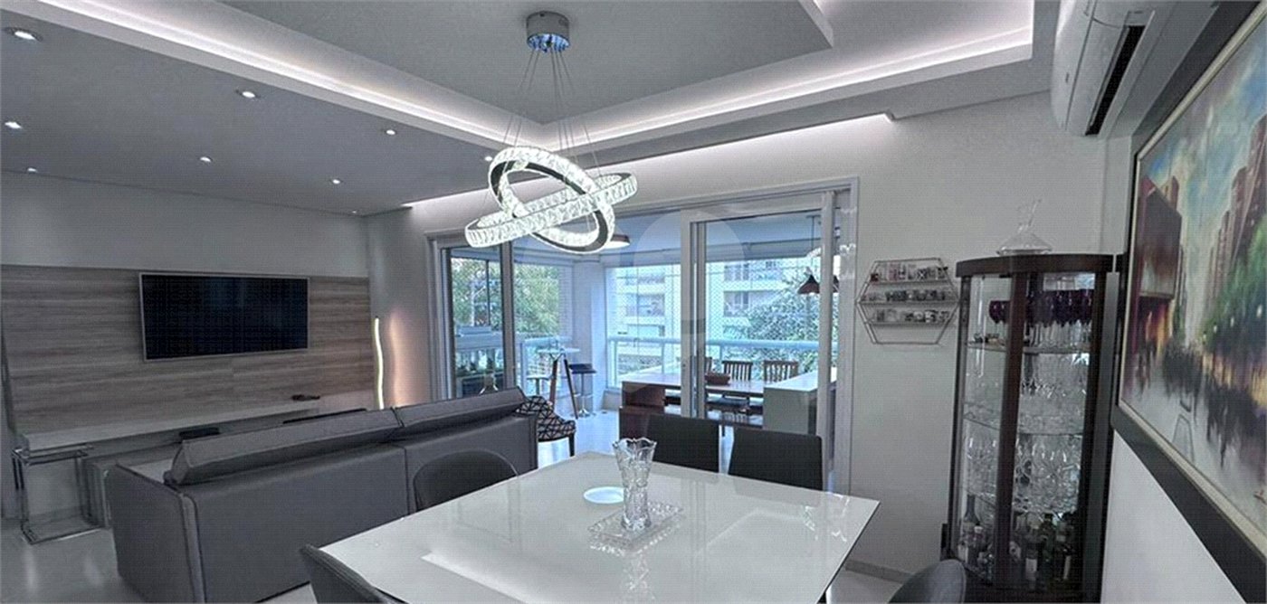 Apartamento à venda com 3 suítes em Água Branca, São Paulo, SP