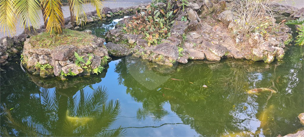 Casa à venda ou para alugar com 3 quartos, sendo 2 suítes, no condomínio Jardim da Montanha I, Mairiporã - SP