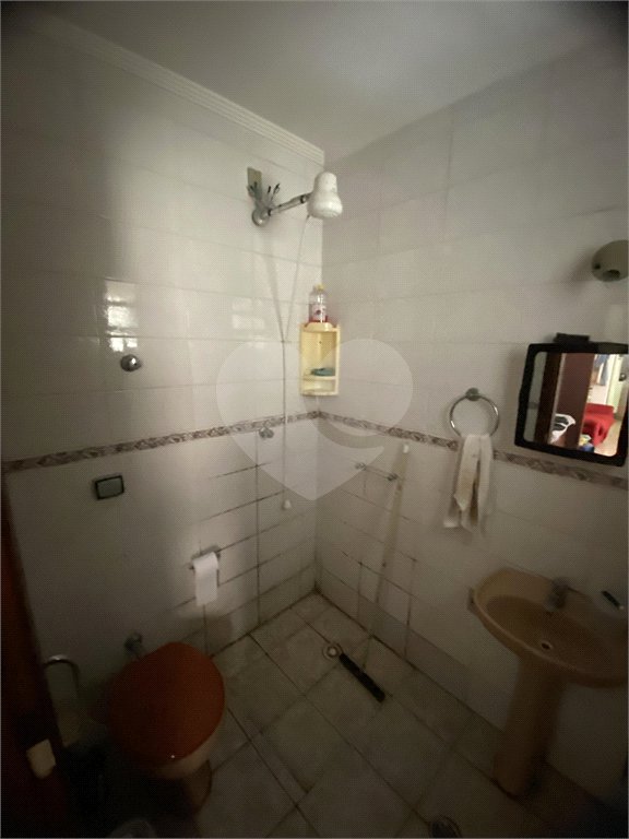 Sobrado à venda com 4 quartos, sendo 1 suíte, em Vila Macedópolis, São Paulo, SP