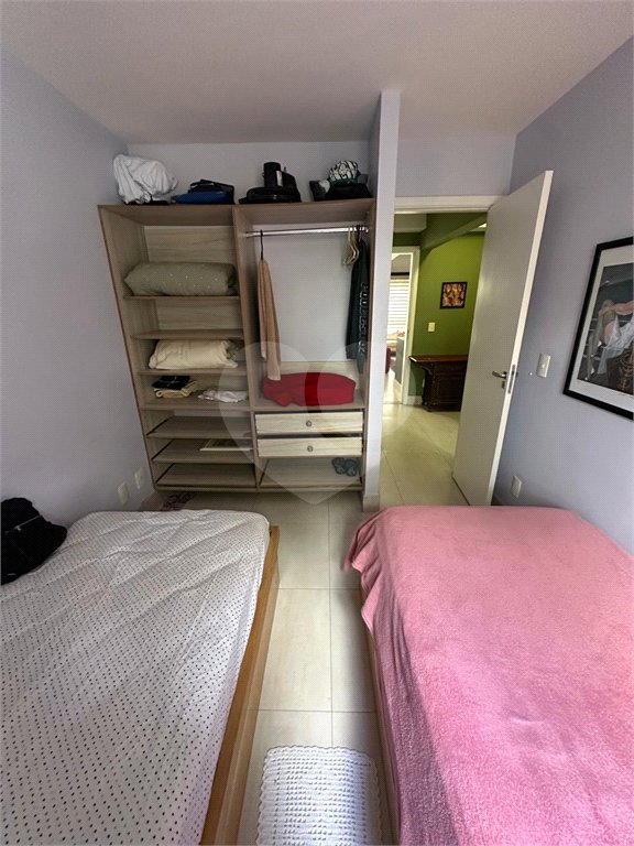 Casa à venda com 3 quartos, sendo 2 suítes, no condomínio Townhouse Village Morumbi, São Paulo - SP
