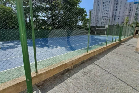 Apartamento à venda com 3 quartos, sendo 1 suíte,  em Enseada, Guarujá, SP