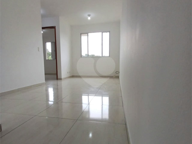 Apartamento à venda com 2 quartos em Tremembé, São Paulo, SP