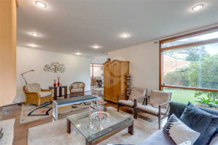 Casa à venda com 5 quartos, sendo 4 suítes, em Alto da Boa Vista, São Paulo, SP