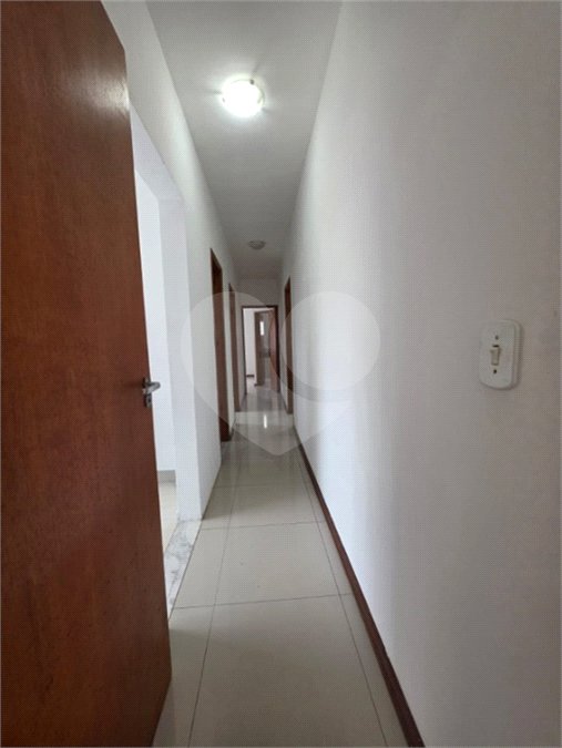 Casa para alugar com 3 quartos, sendo 1 suíte, em Bosque, Vinhedo, SP