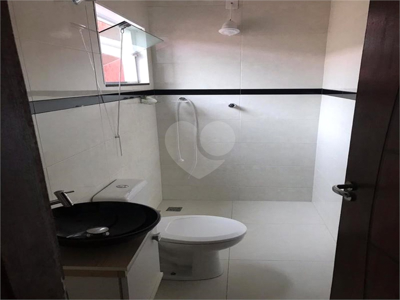 Sobrado à venda com 3 suítes em Vila Haro, Sorocaba, SP