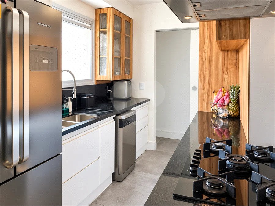 Apartamento à venda com 3 suítes em Campo Grande, São Paulo, SP