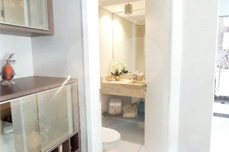 Apartamento à venda com 3 quartos, sendo 1 suíte, em Jardim Adhemar de Barros, São Paulo, SP
