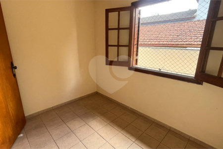 Casa à venda com 3 quartos, sendo 1 suíte, em Jardim Morro Verde, São Paulo, SP