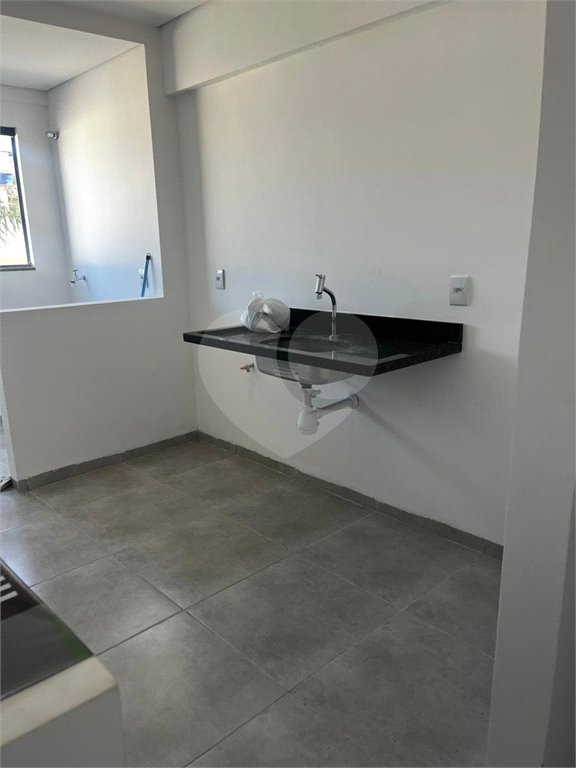 Apartamento à venda com 2 quartos em Alvorada, Cuiabá, MT