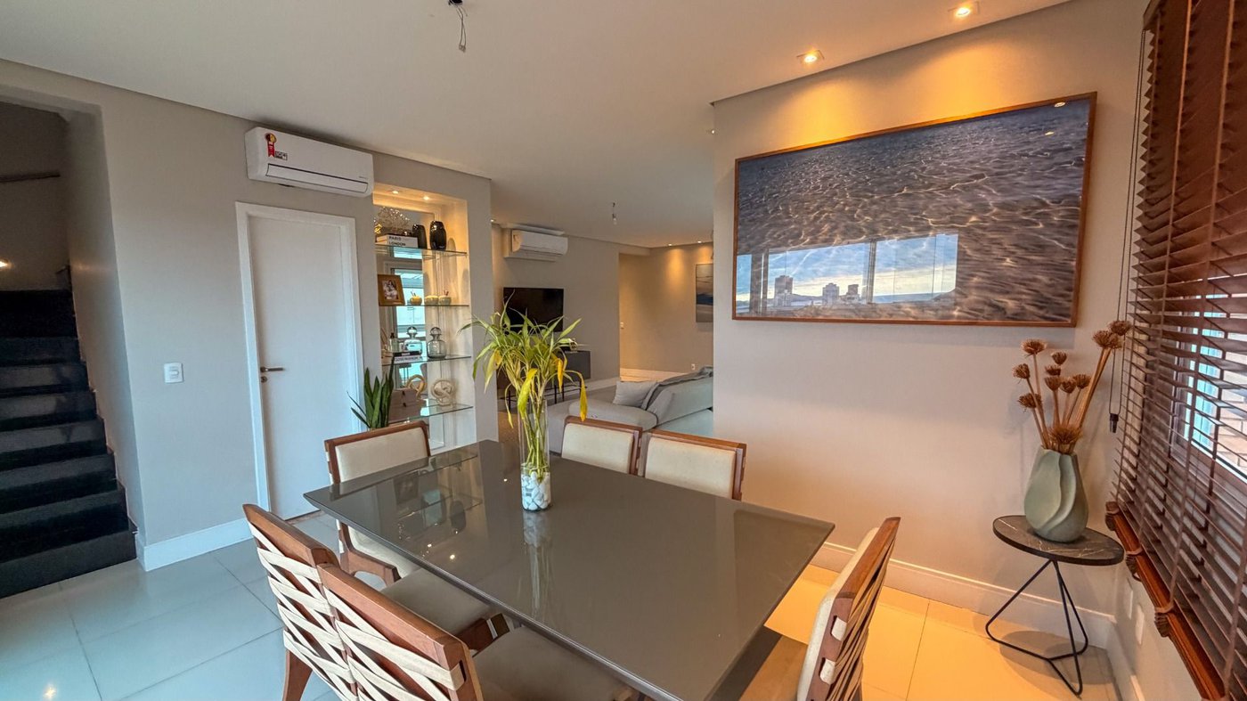 Cobertura Duplex com Vista para o Mar | 3 Suítes, SPA Privativo, Porteira Fechada e Lazer Completo