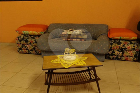 Chácara à venda com 3 quartos, sendo 1 suíte, em Estância Piratininga, Suzano, SP