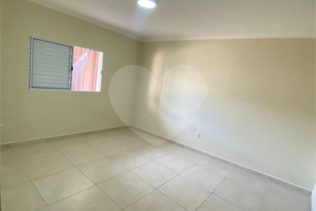 Sobrado para alugar com 4 quartos em Campos de Atibaia, Atibaia, SP