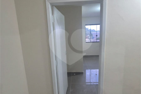 Casa à venda com 2 quartos, sendo 1 suíte,  em Vila Maricy, Guarulhos, SP