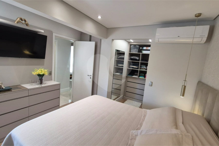 Apartamento à venda com 3 suítes em Santana, São Paulo, SP