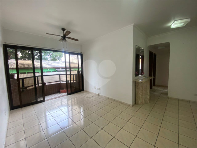 Apartamento à venda com 3 quartos, sendo 1 suíte,  em Vila Guilherme, São Paulo, SP