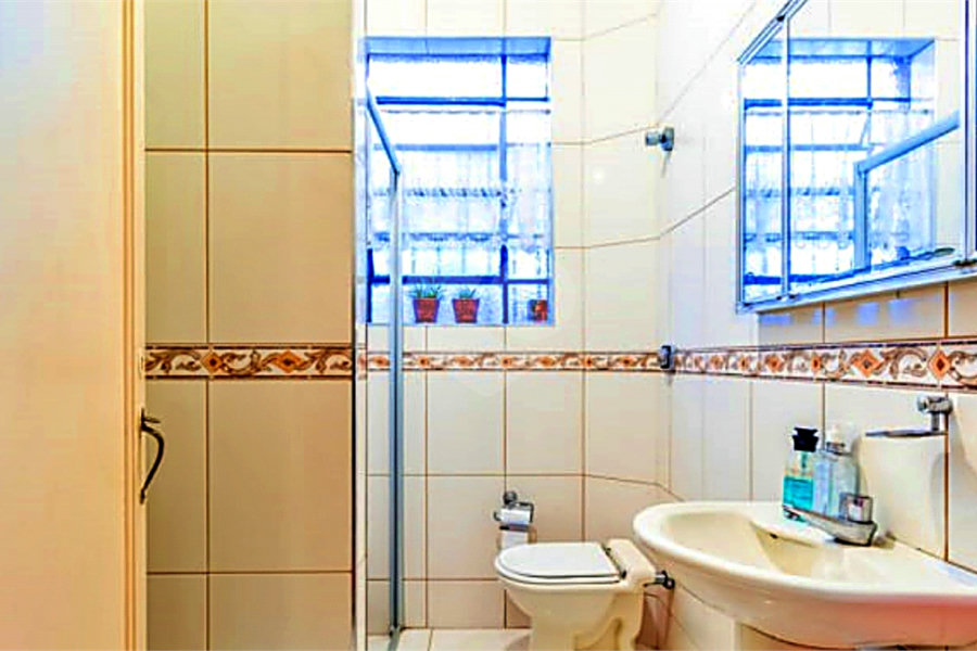 Sobrado à venda com 4 quartos em Água Fria, São Paulo, SP