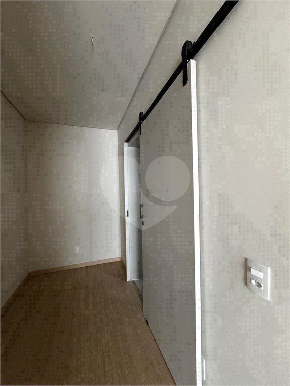 Casa à venda com 3 suítes no condomínio Belvedere I, Votorantim - SP