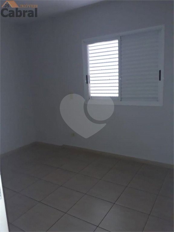 Apartamento à venda com 3 quartos, sendo 1 suíte, em Vila Gustavo, São Paulo, SP