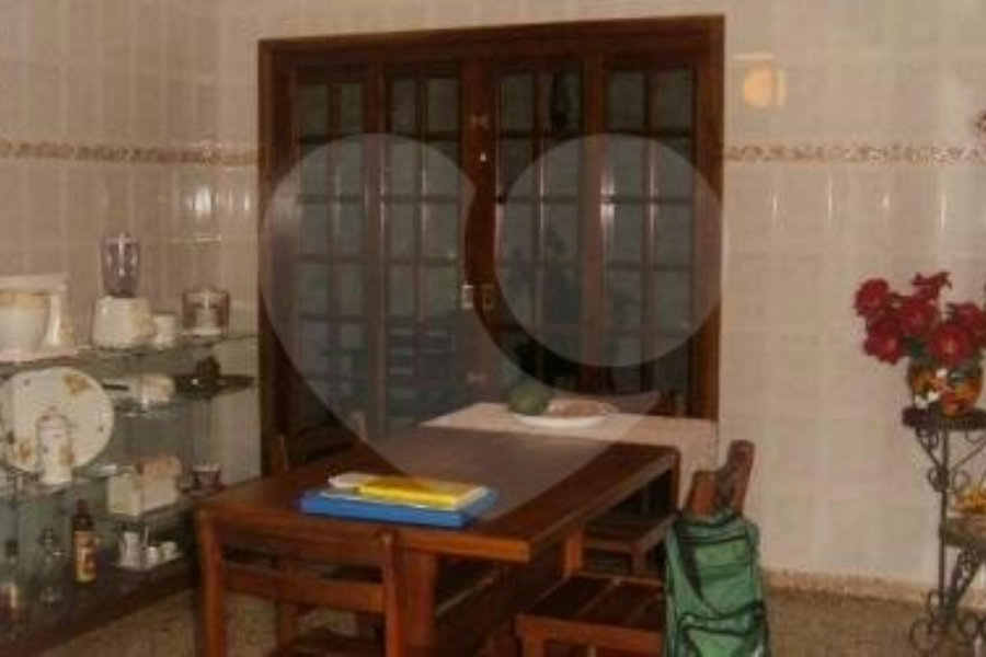Casa Térrea à venda com 3 quartos em Vila Irmãos Arnoni, São Paulo, SP