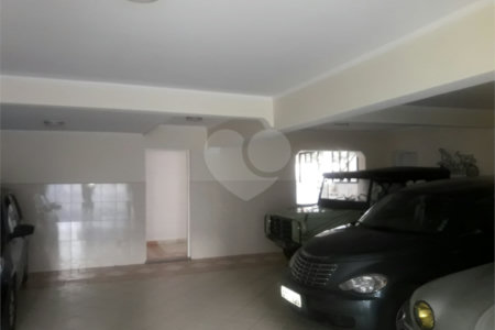 Sobrado à venda com 3 quartos, sendo 1 suíte,  em Vila Paulicéia, São Paulo, SP