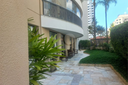 Apartamento à venda com 3 suítes em Vila Pompéia, São Paulo, SP