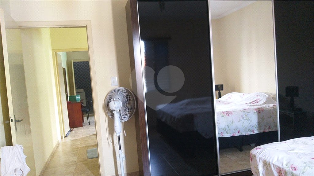 Sobrado à venda com 3 quartos, sendo 1 suíte,  em Parada Inglesa, São Paulo, SP