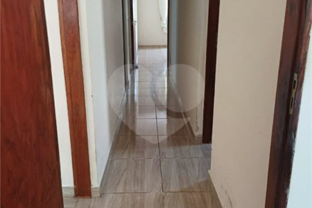 Casa à venda com 3 quartos, sendo 1 suíte, em Jardim Vinhas do Sol (mailasqui), São Roque, SP
