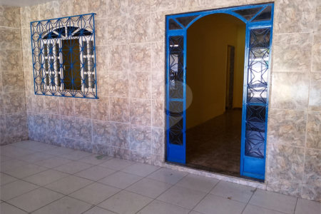 Casa à venda com 3 quartos, sendo 1 suíte, em Sepetiba, Rio de Janeiro, RJ