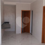 Casa à venda com 2 quartos no condomínio Residencial Luta, São Paulo - SP