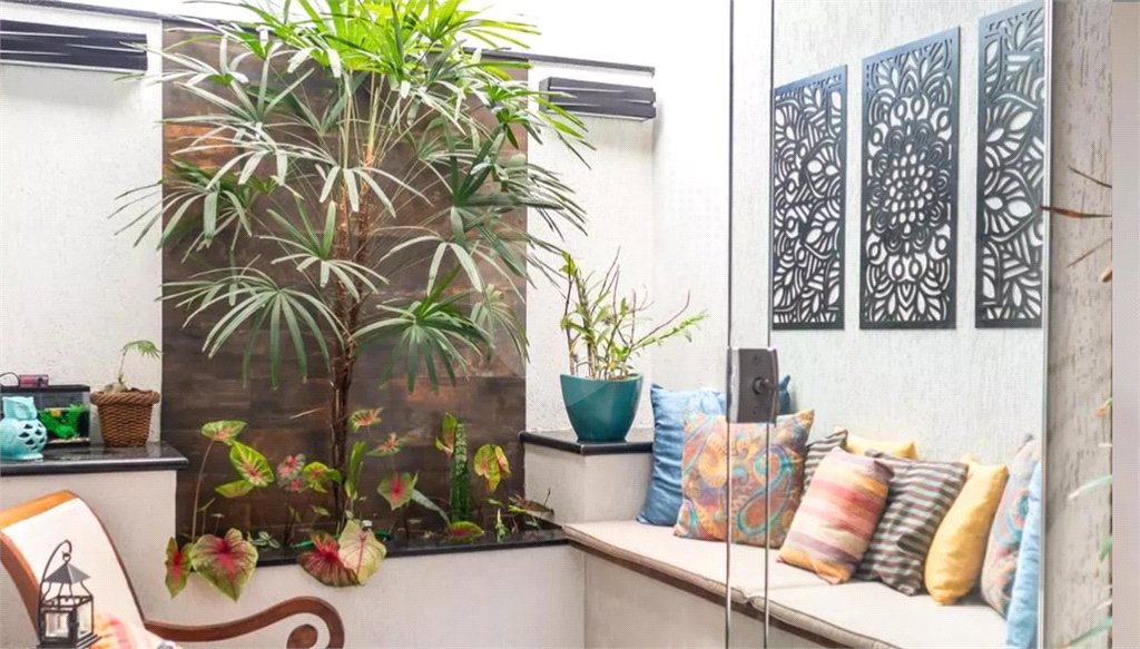 Casa de Vila à venda com 3 quartos, sendo 1 suíte, em Vila Maria Baixa, São Paulo, SP