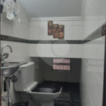 Sobrado à venda com 5 quartos, sendo 3 suítes, em Horto, São Paulo, SP