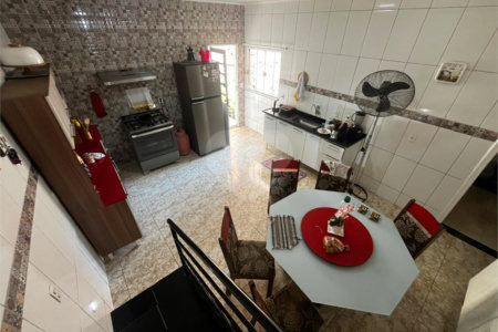 Casa à venda com 3 quartos, sendo 1 suíte,  em Vila Barth, Itapetininga, SP