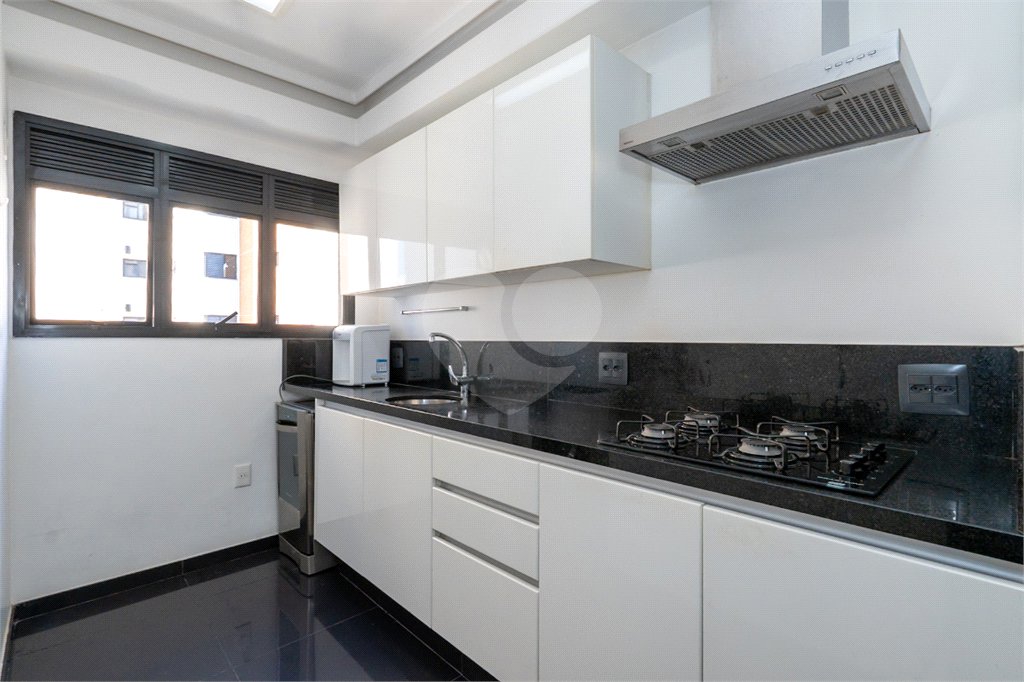 Apartamento à venda com 2 suítes em Brooklin, São Paulo, SP