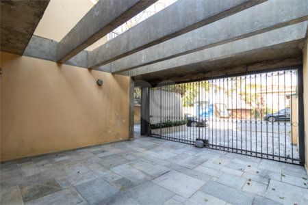 Casa à venda com 4 quartos, sendo 1 suíte, em Campo Belo, São Paulo, SP