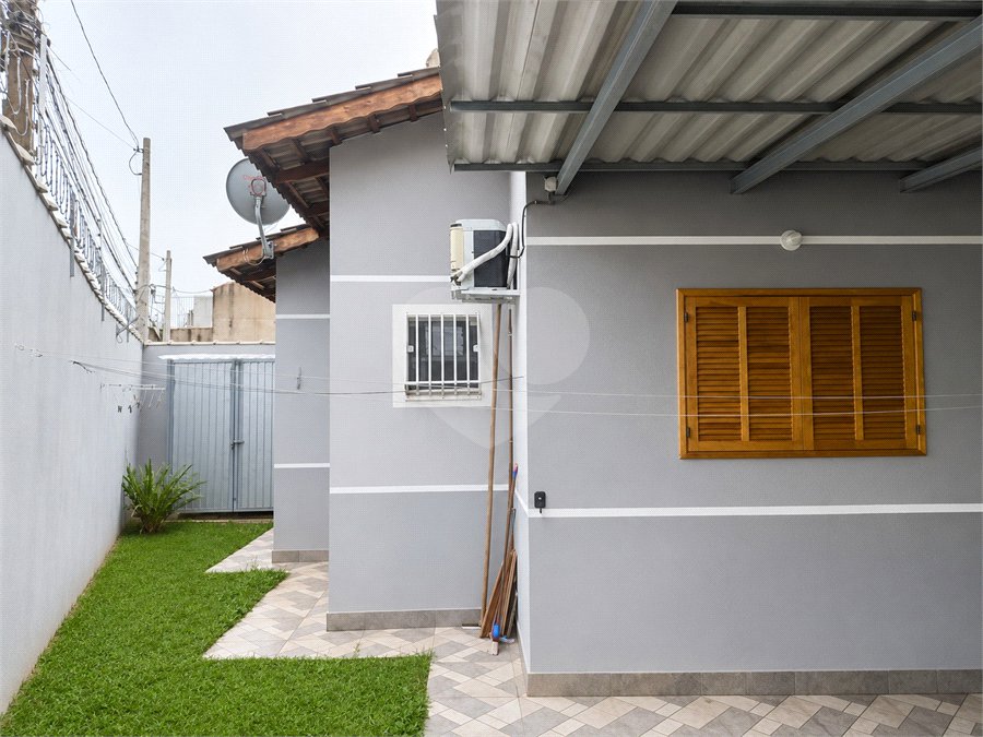 Casa à venda com 2 quartos, sendo 1 suíte, em Cidade Boa Vista, Suzano, SP