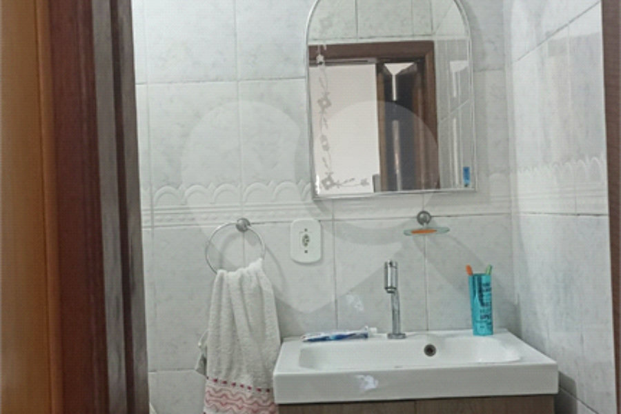 Casa à venda com 4 quartos, sendo 1 suíte, em Vila Guilherme, São Paulo, SP