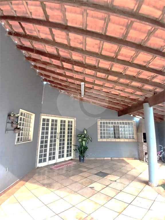 Casa à venda no Jardim Munique