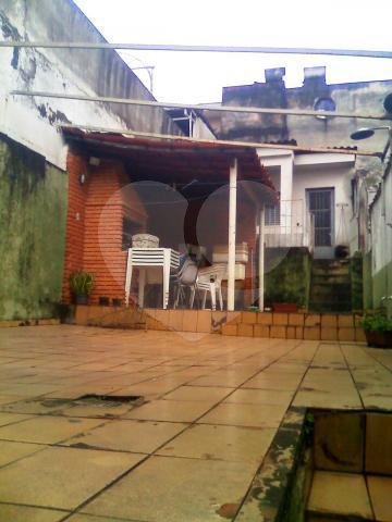 Sobrado à venda com 3 quartos em Vila Vitório Mazzei, São Paulo, SP