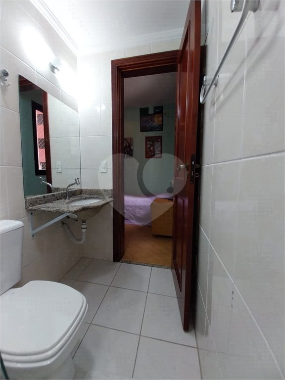 Apartamento à venda com 3 quartos, sendo 2 suítes,  em Vila Gilda, Santo André, SP