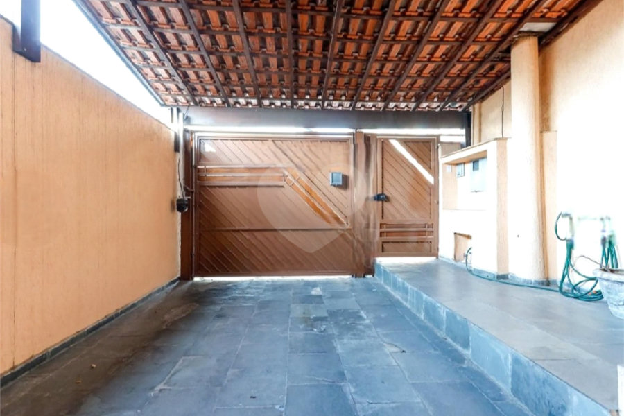 Sobrado à venda com 3 quartos, sendo 1 suíte, em Vila Nova Mazzei, São Paulo, SP