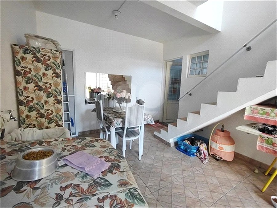 Casa Térrea à venda com 2 quartos em Vila Nivi, São Paulo, SP